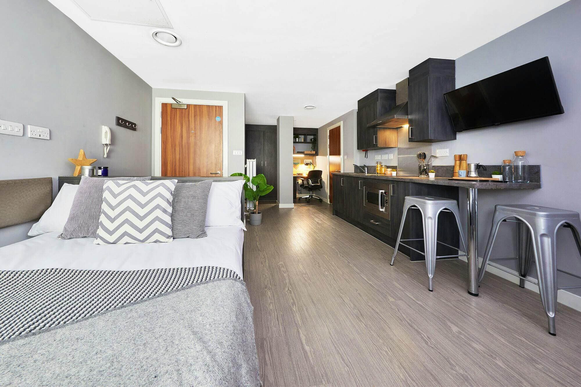 Raylets Letting Sky Lets: Student & Professional Letting Agents