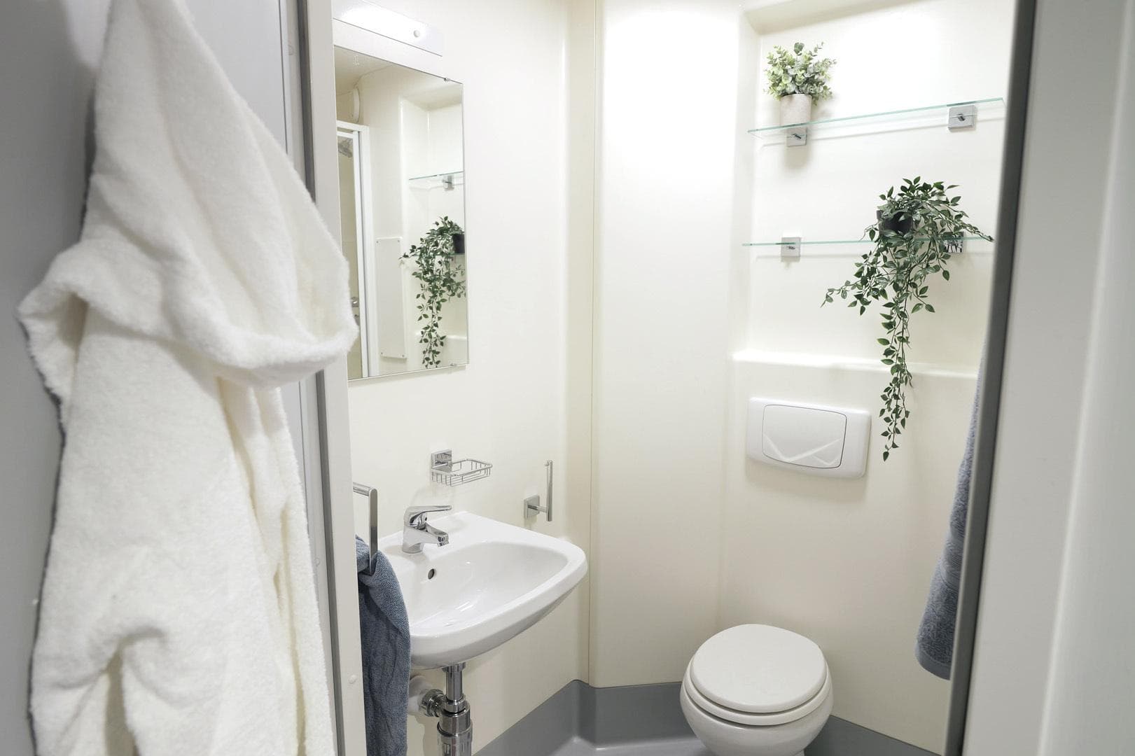 Portburgh-Court-Ensuite-Bronze-8