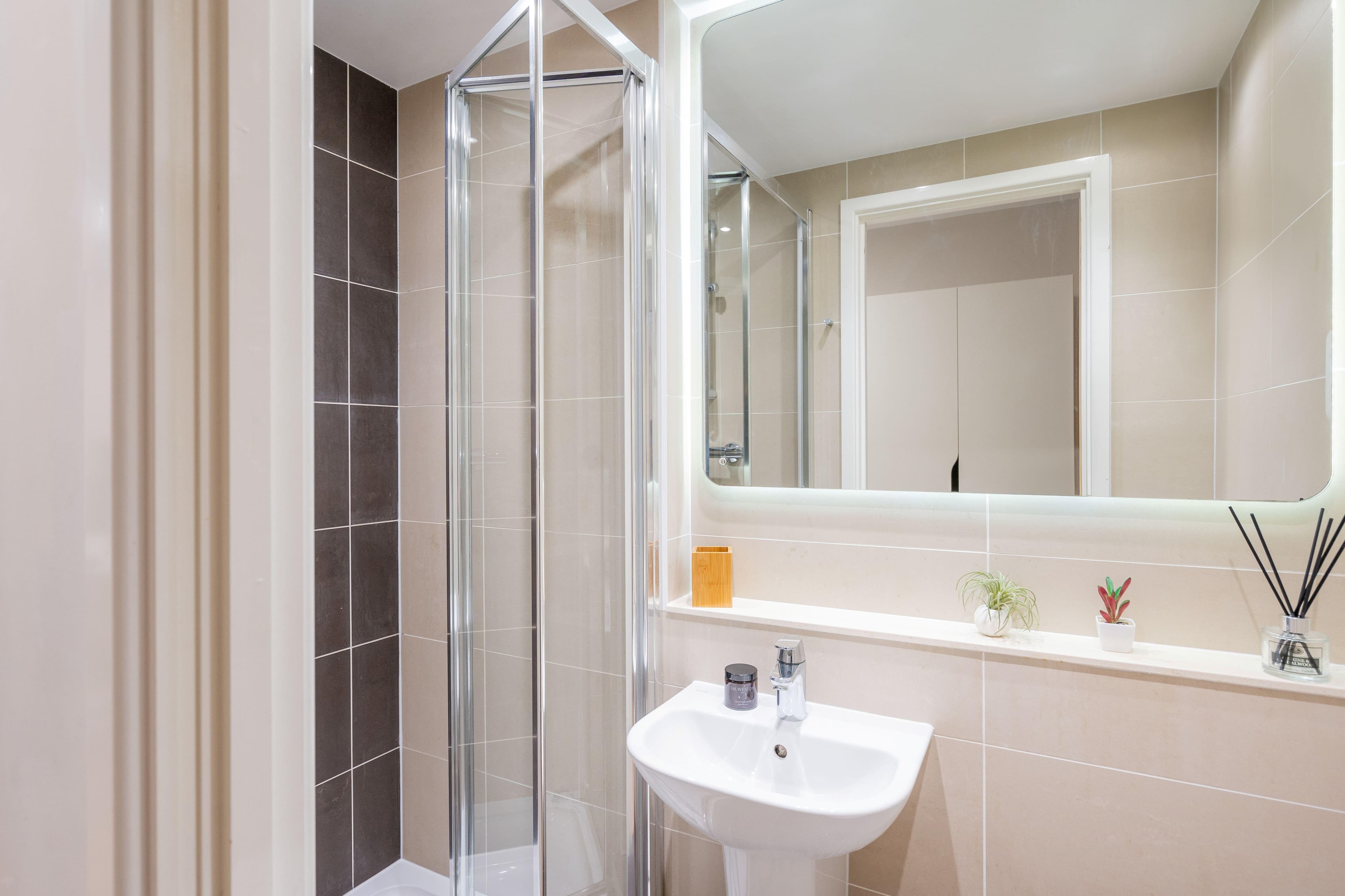 Depot-studio-bathroom-2