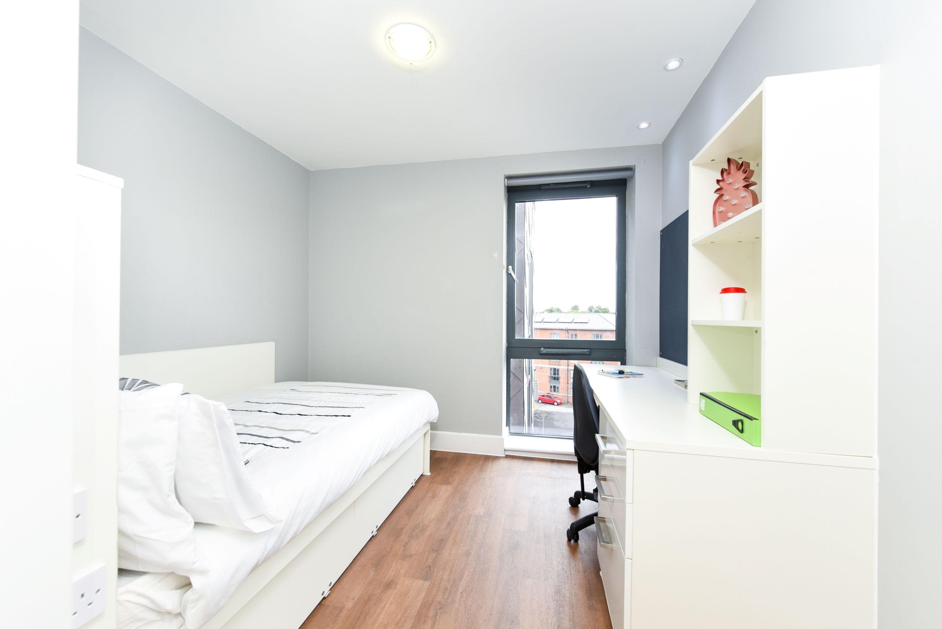 Tramways-ensuite-Bronze-1