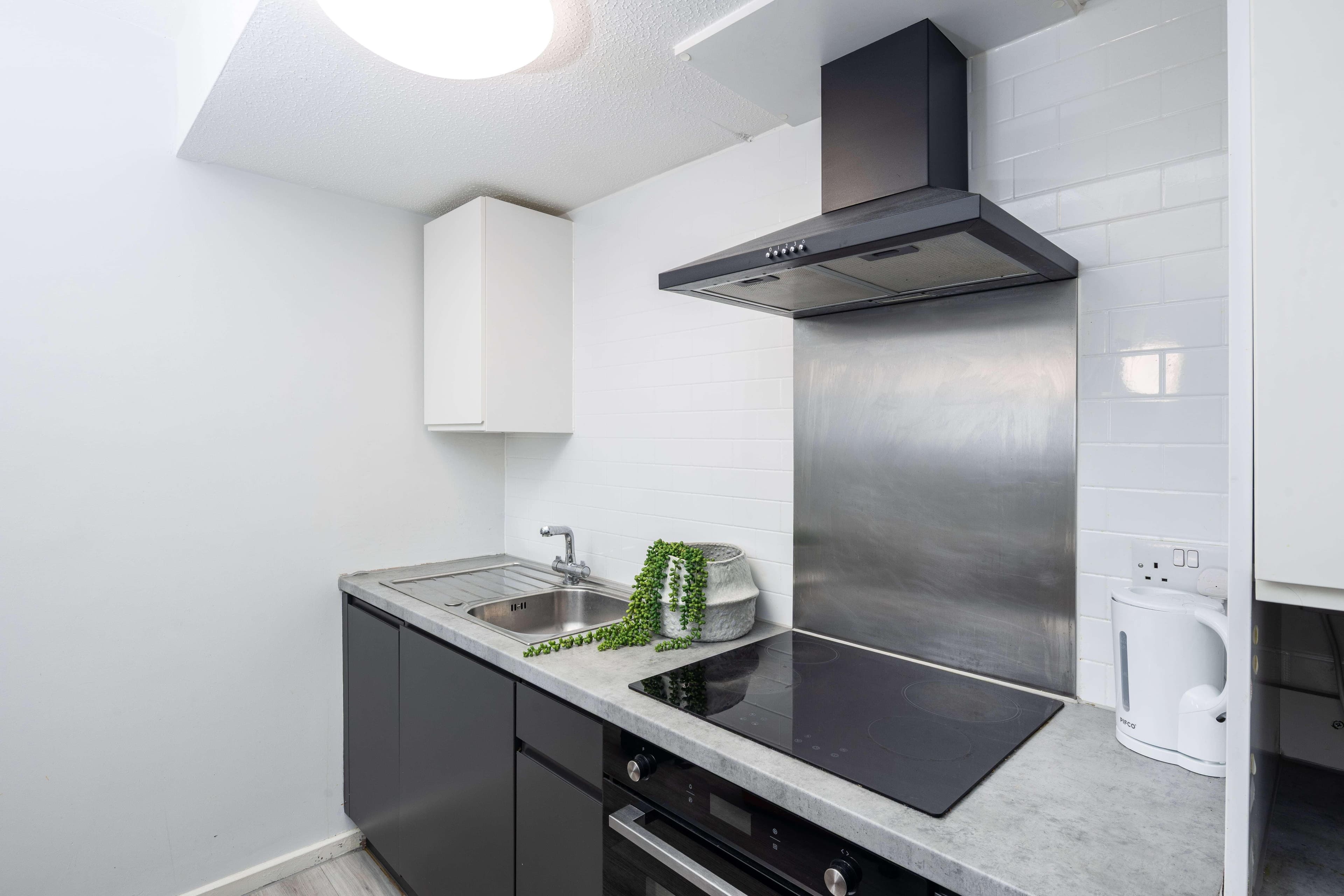 Capital-Gate-Studio-refurb-9