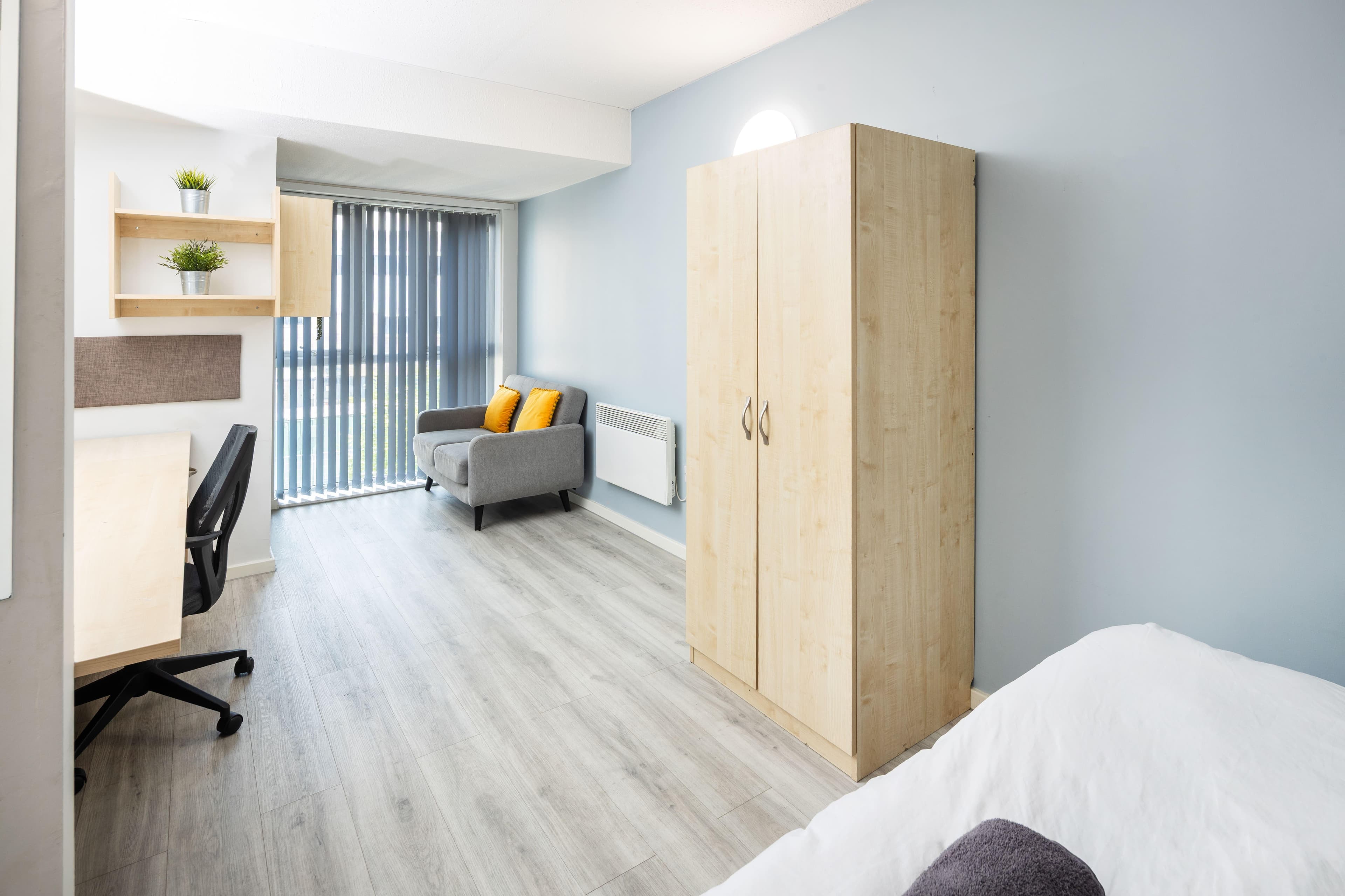 Capital-Gate-Studio-refurb-4