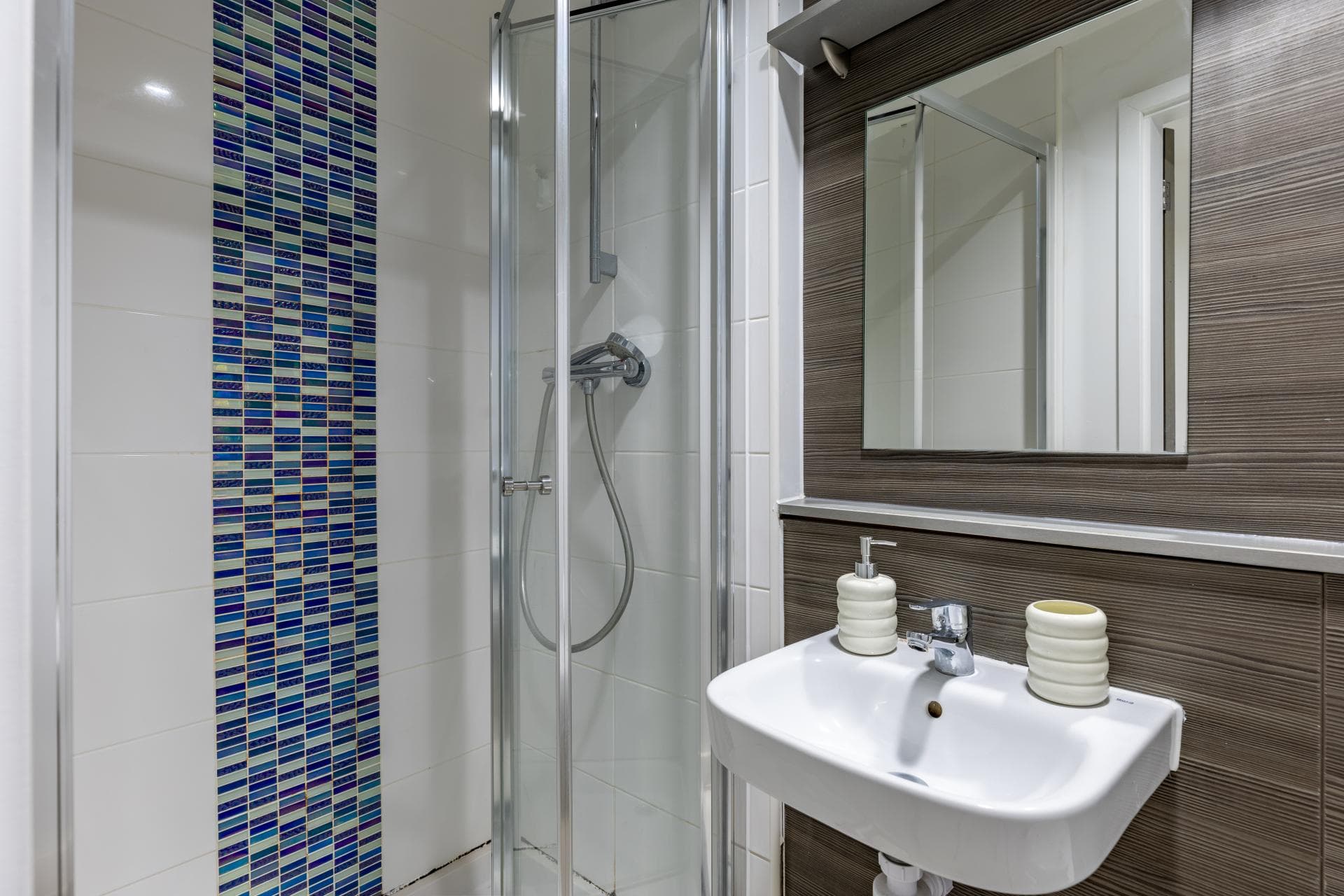 Image 19