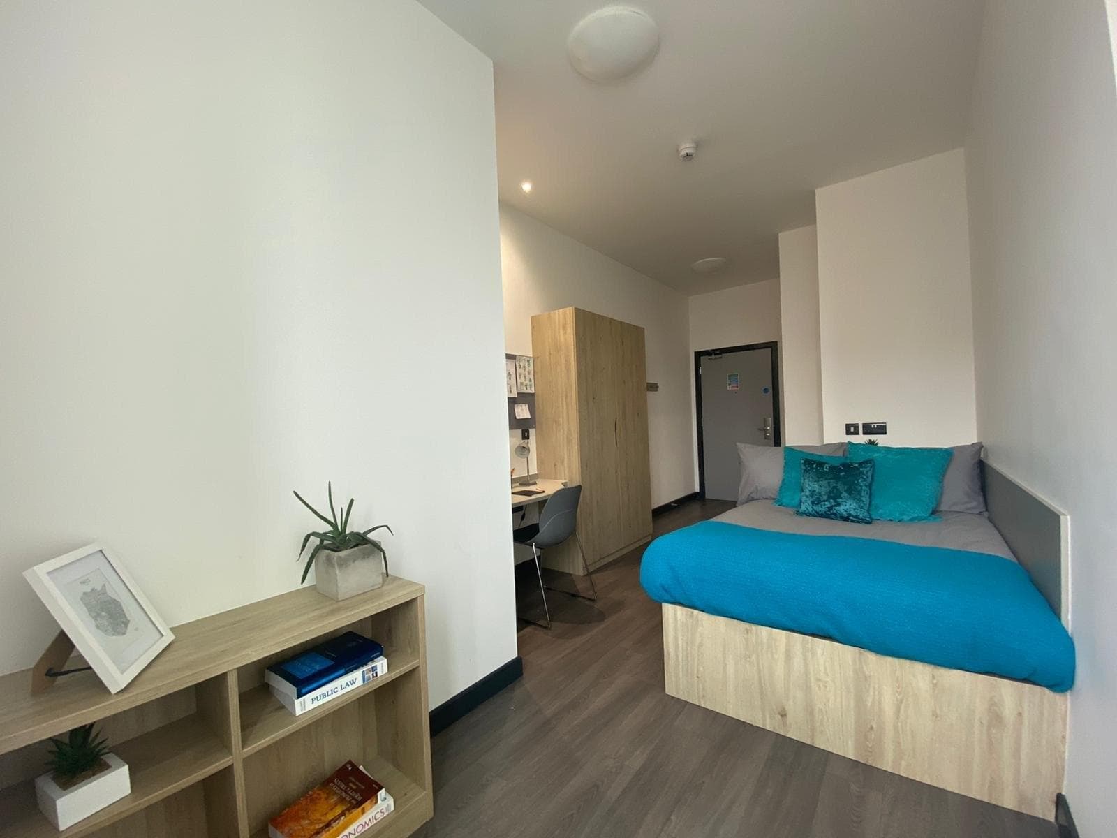 Bronze-Ensuite-1_2020-11-17-153945