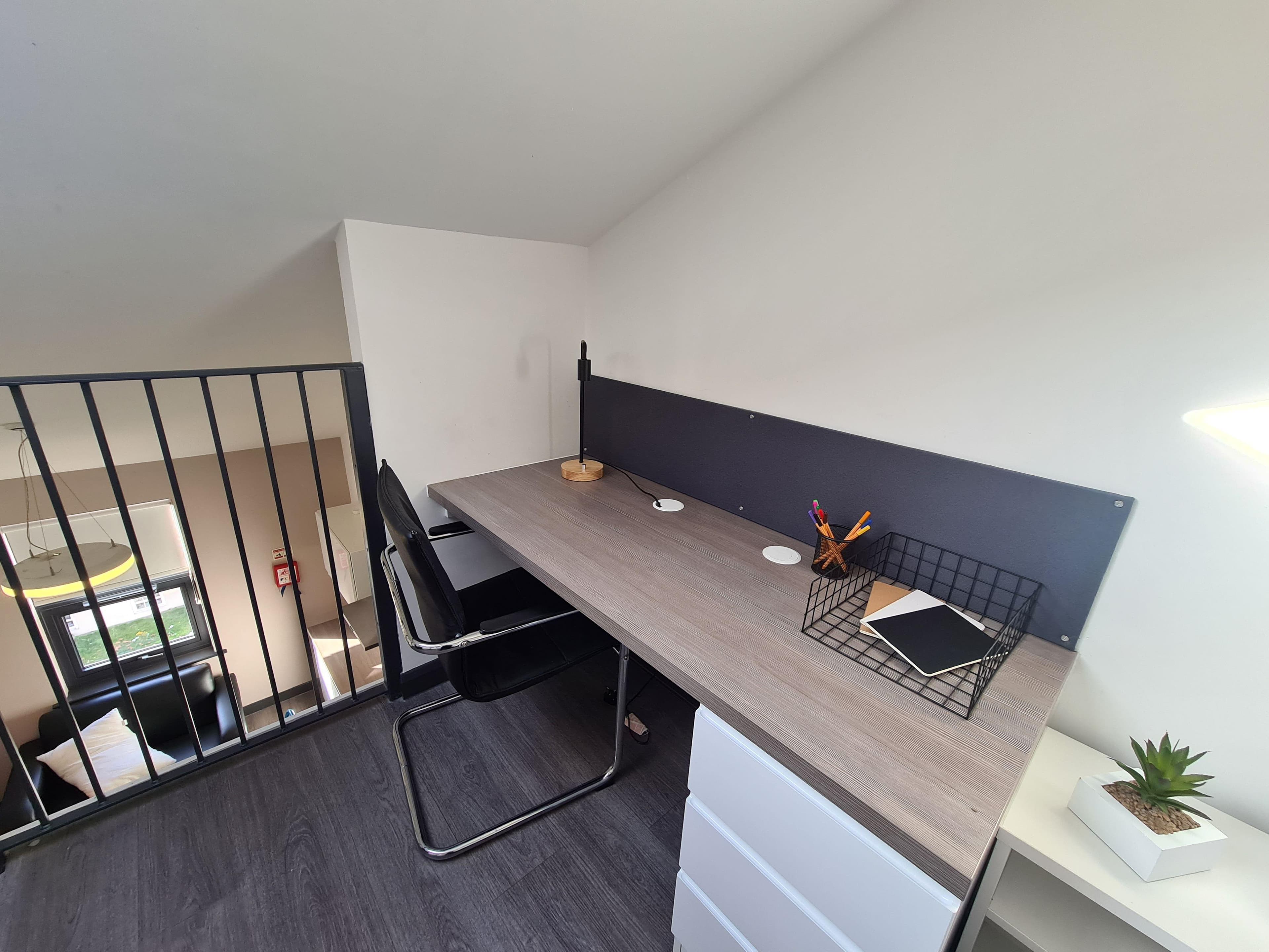 St-James-House-Gold-Studio-3