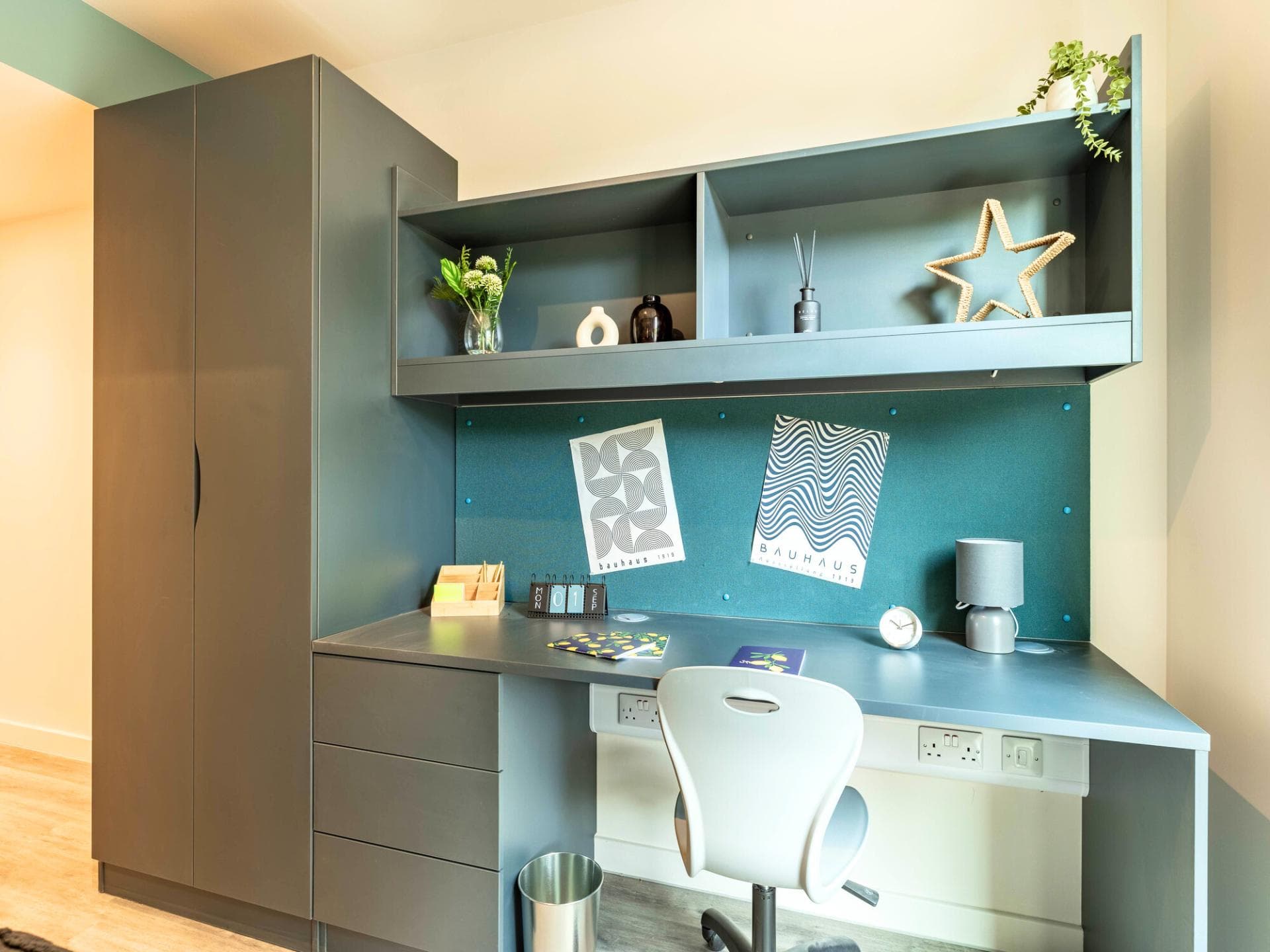 Image 9