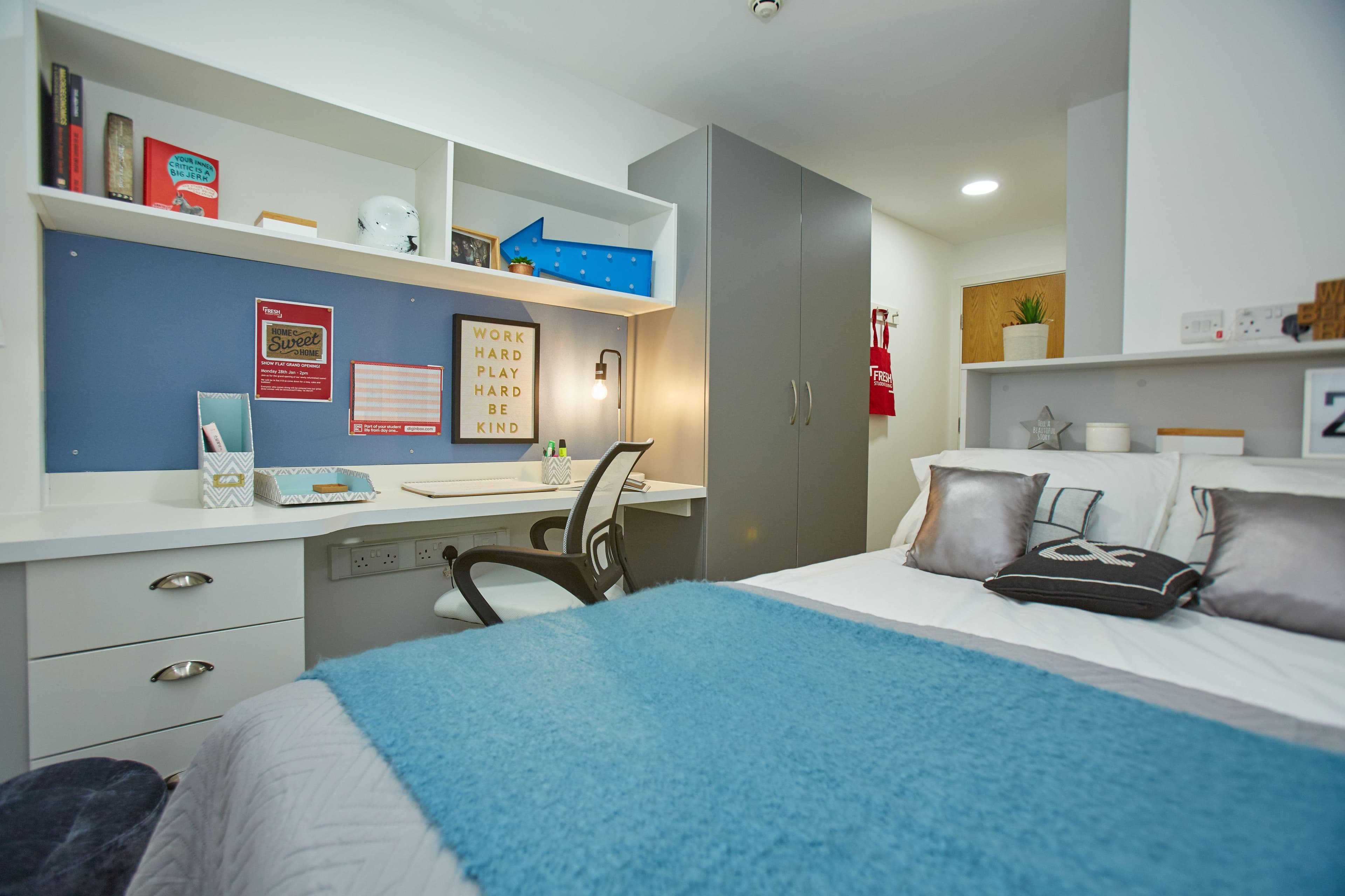 Merchant-APT-ensuite-2