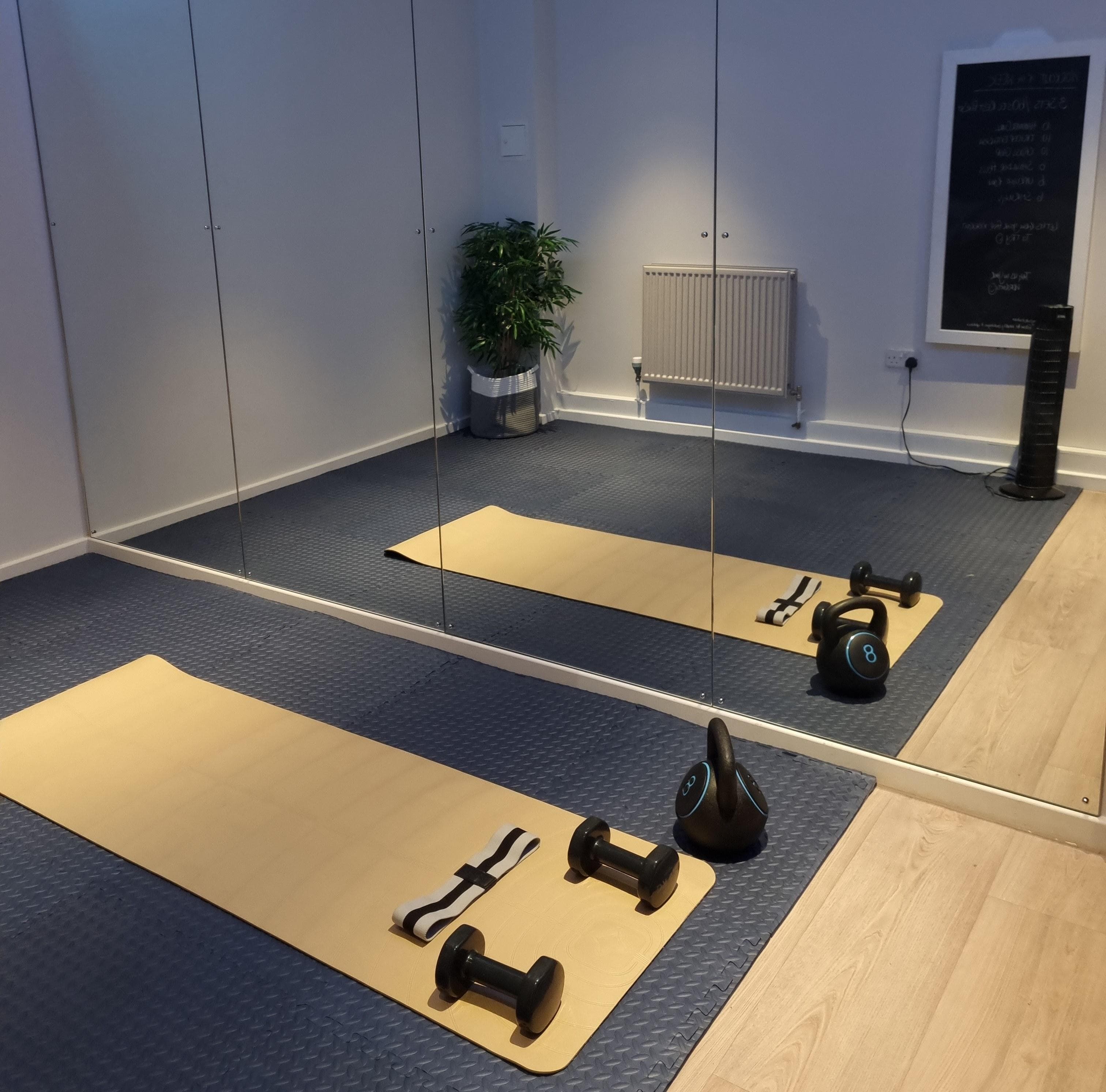 Laycock-Studios-Yoga1