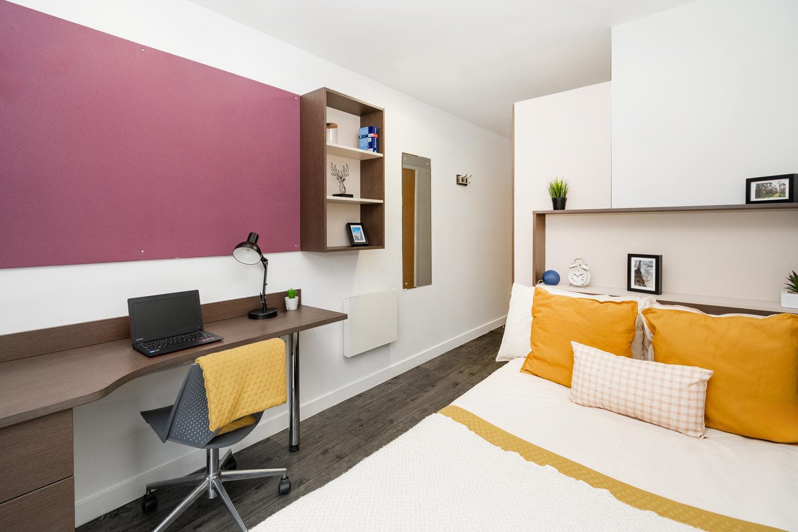 Ensuite-Silver-1