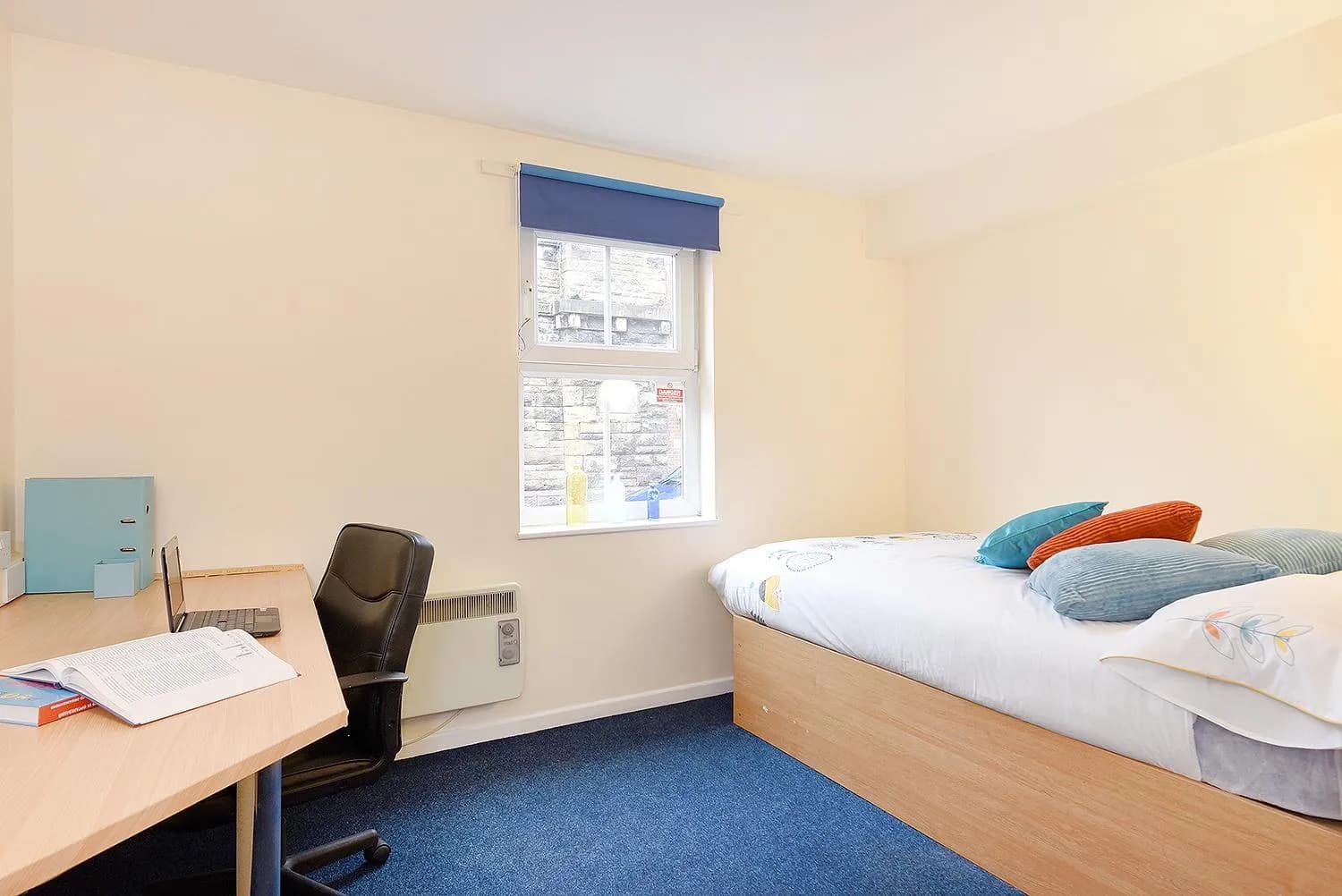 Wrexham-ensuite2-3