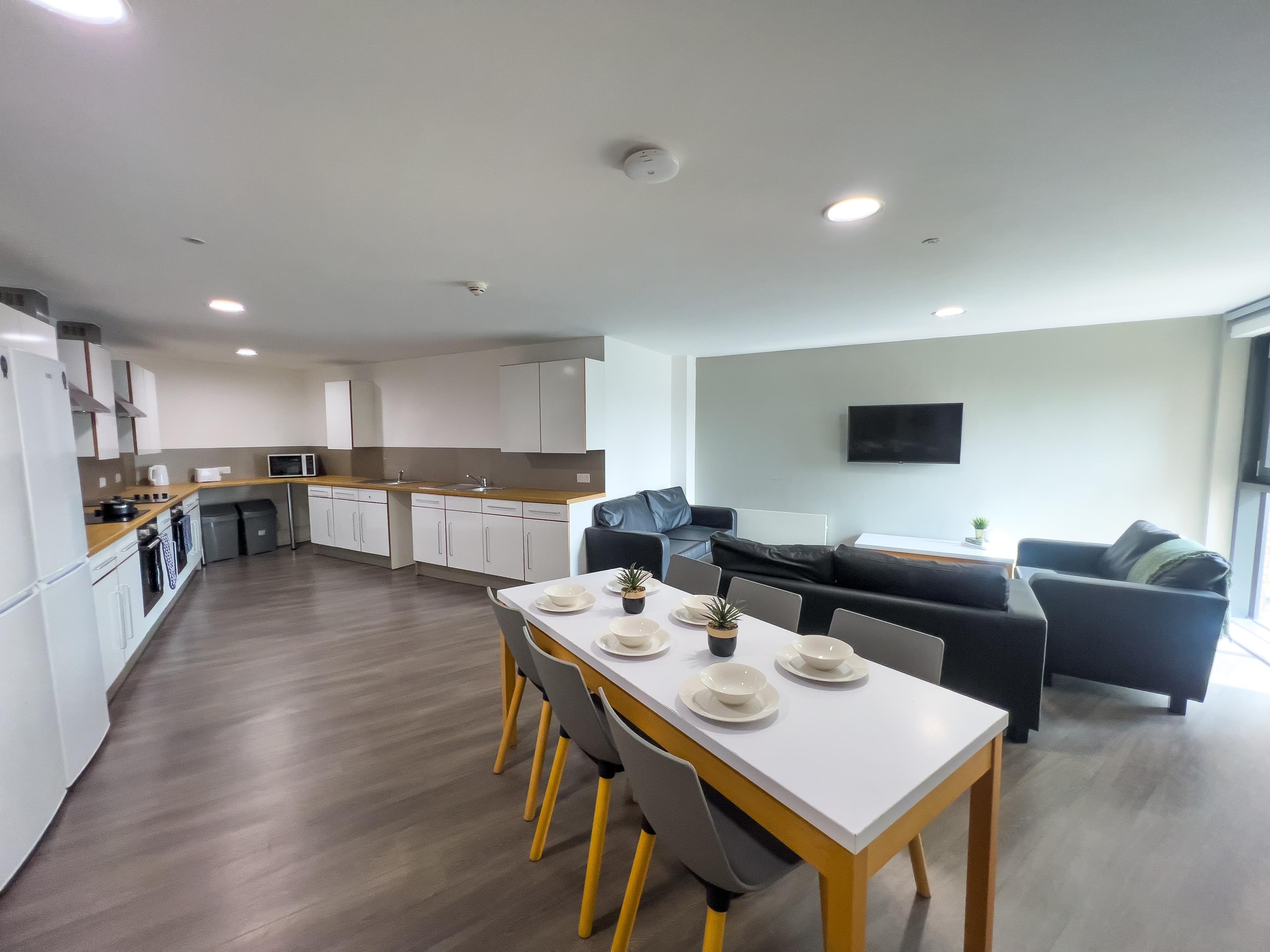 En-suite-Plus-kitchen-Dobbies-Point