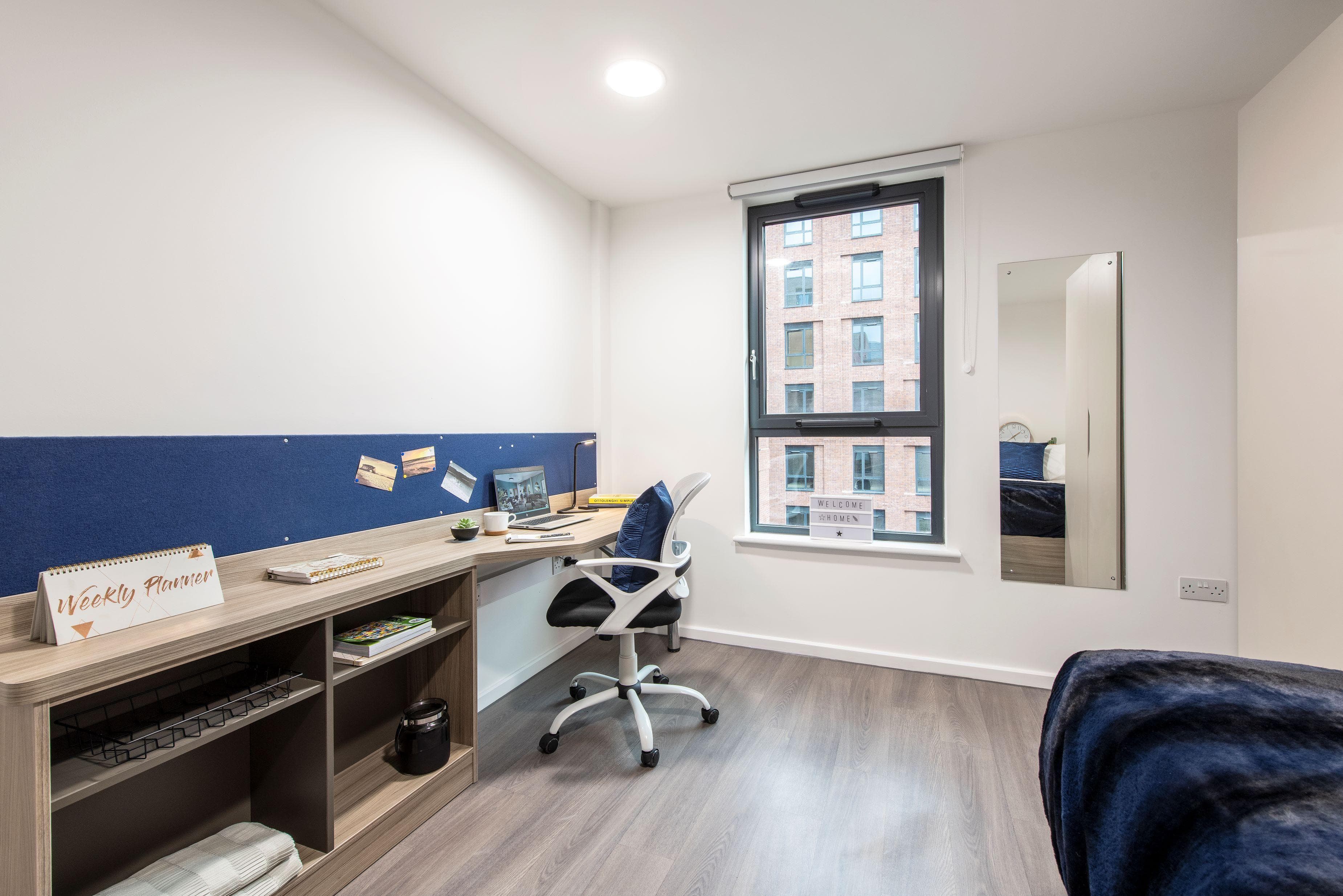 Hollis-two-bed-apartment-3