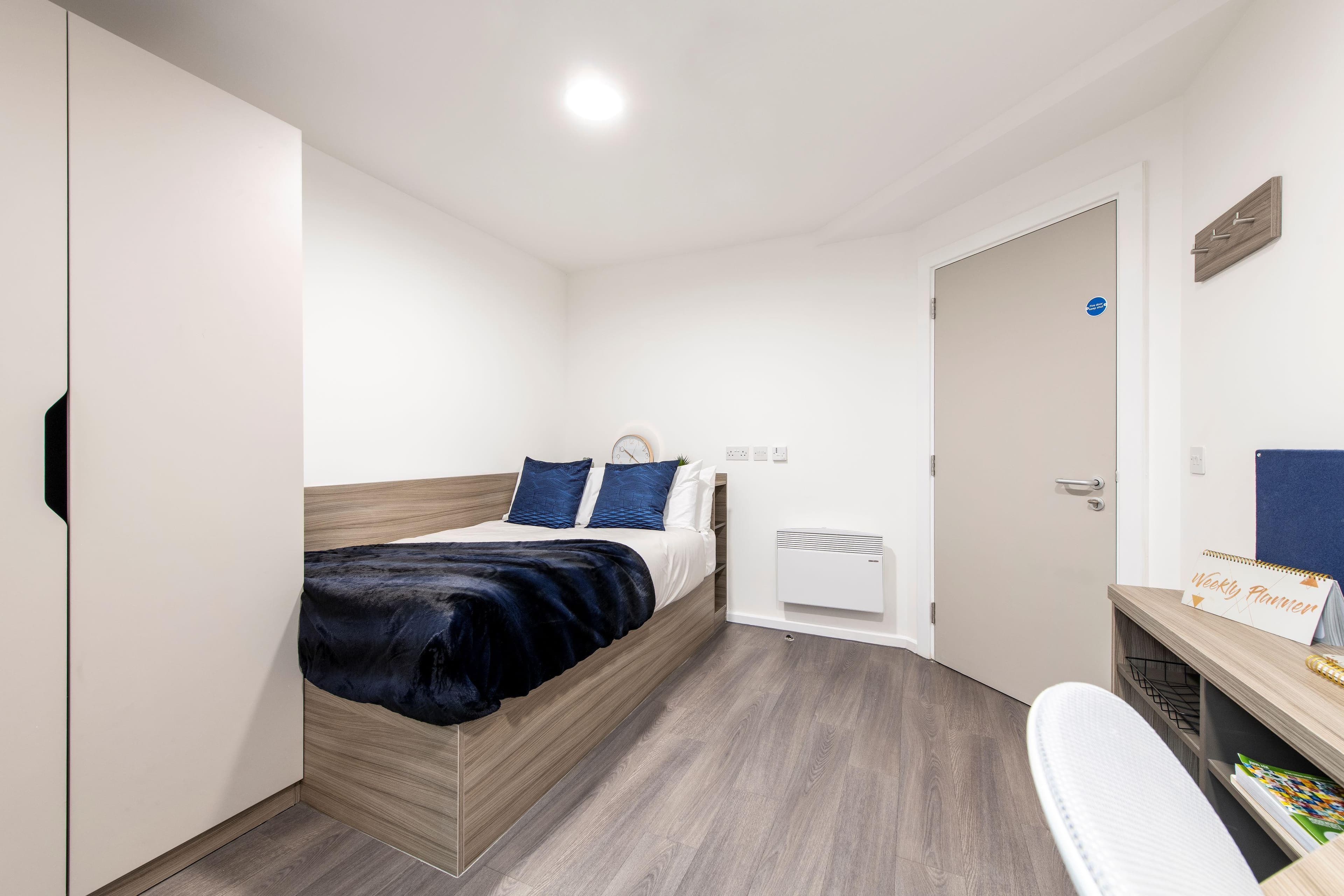Hollis-two-bed-apartment-4