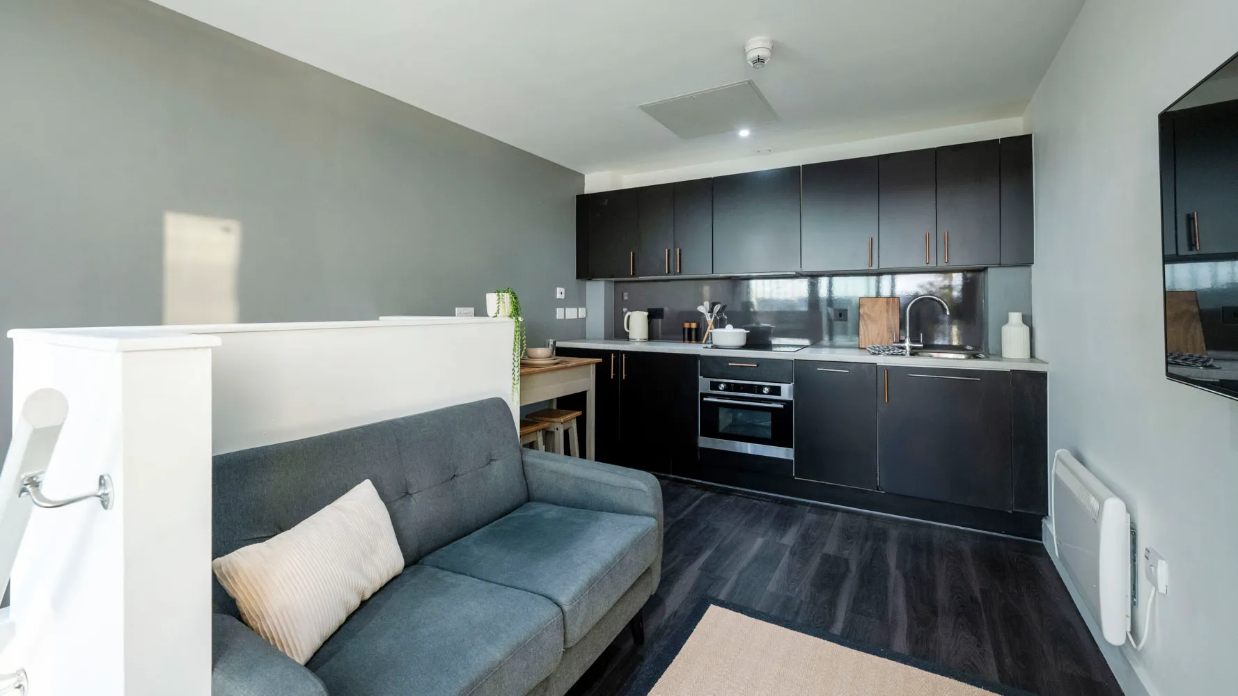 student-accommodation-newcastle-upon-tyne-opto-duplex-living-room-kitchen