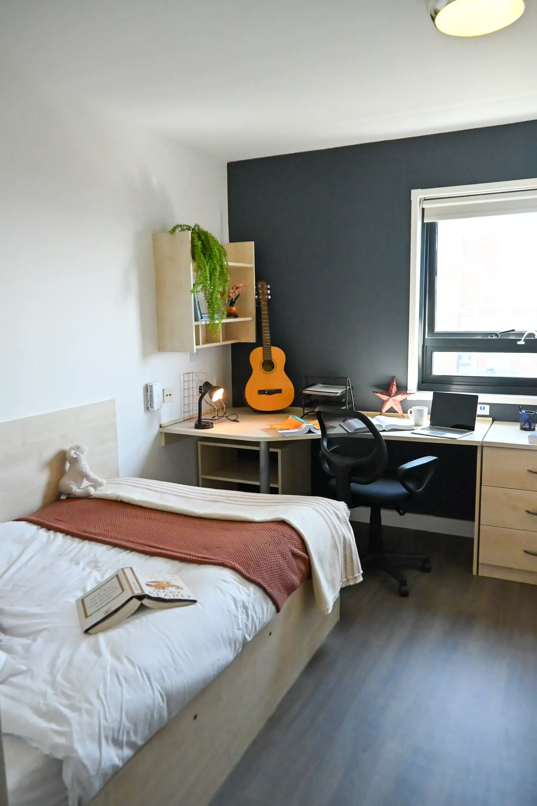 Corfe-House-premium-ensuite-1-Aug26