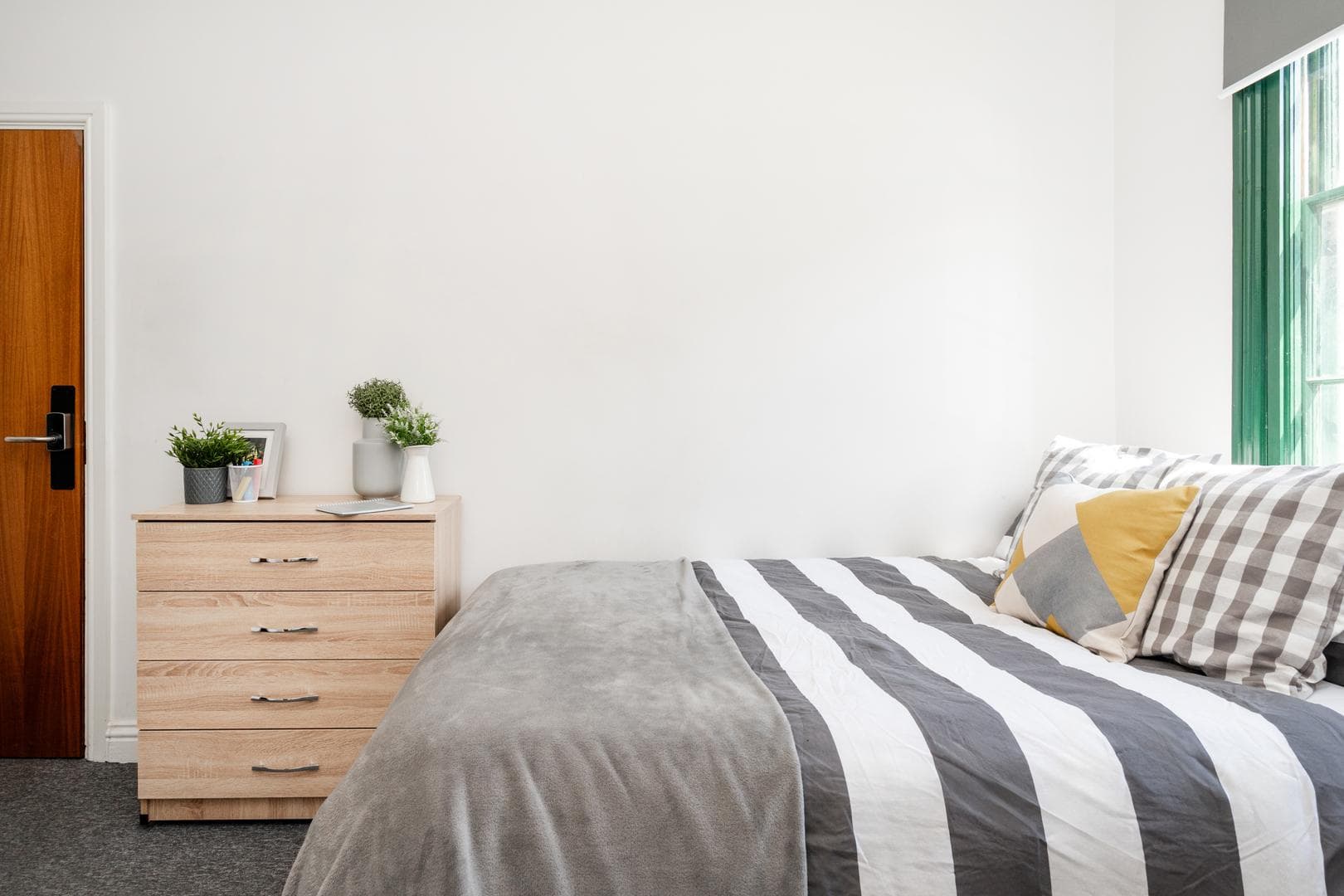Apartment-6