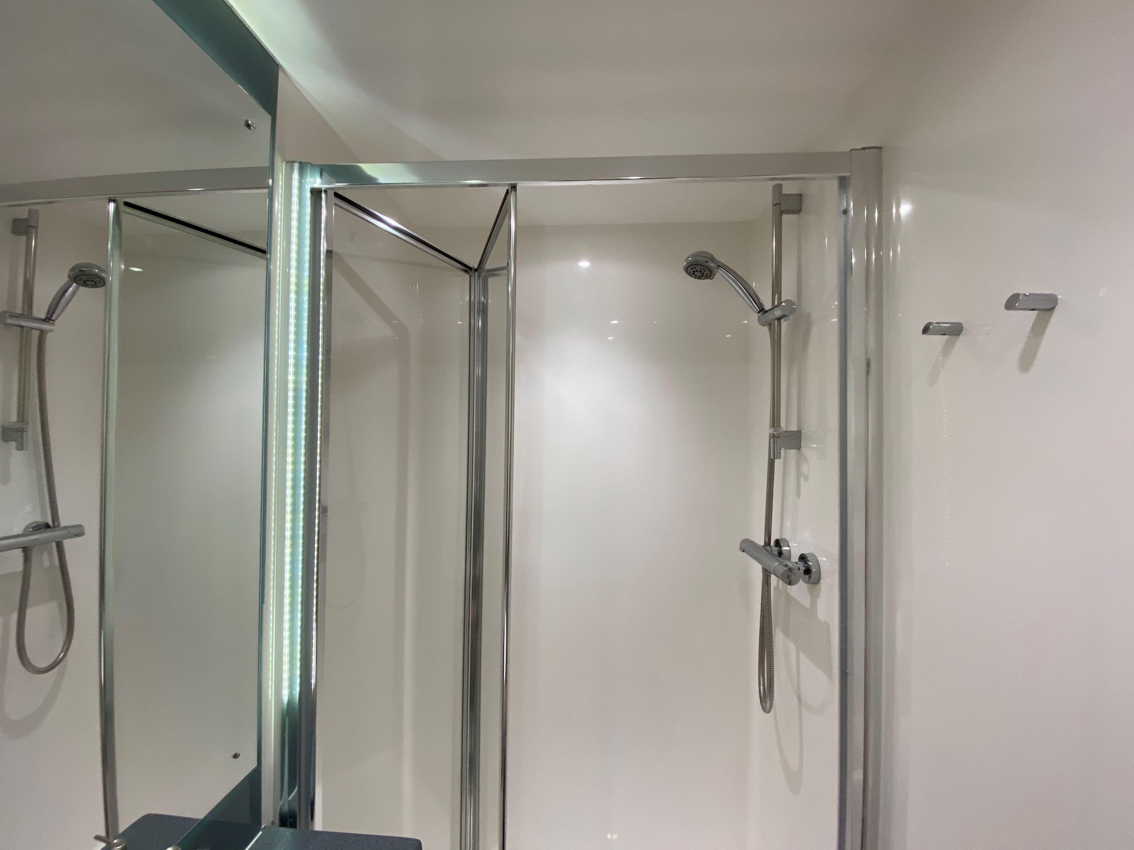 Shower-Landscape-Laycock-Studios-Studio-gold