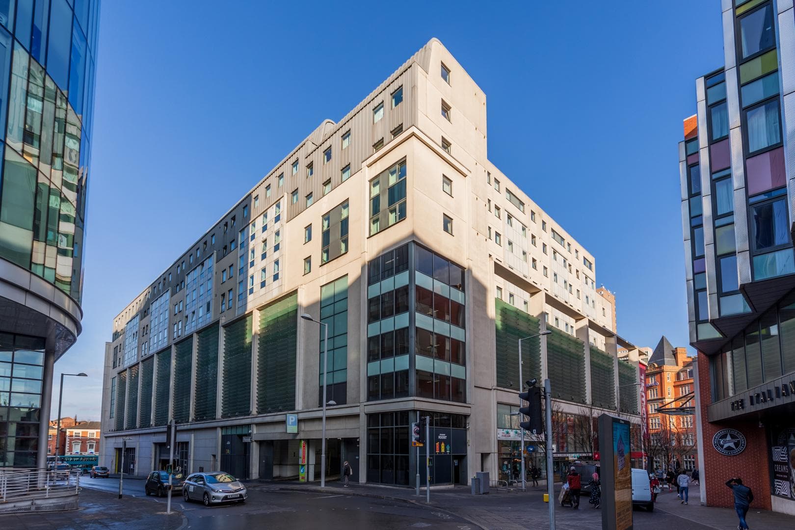 Trinity-Square-SR-1