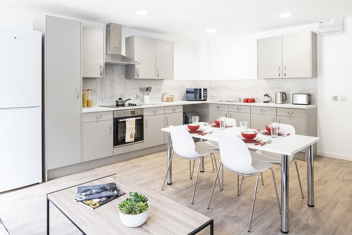 pittodrie-street-Kitchen-2