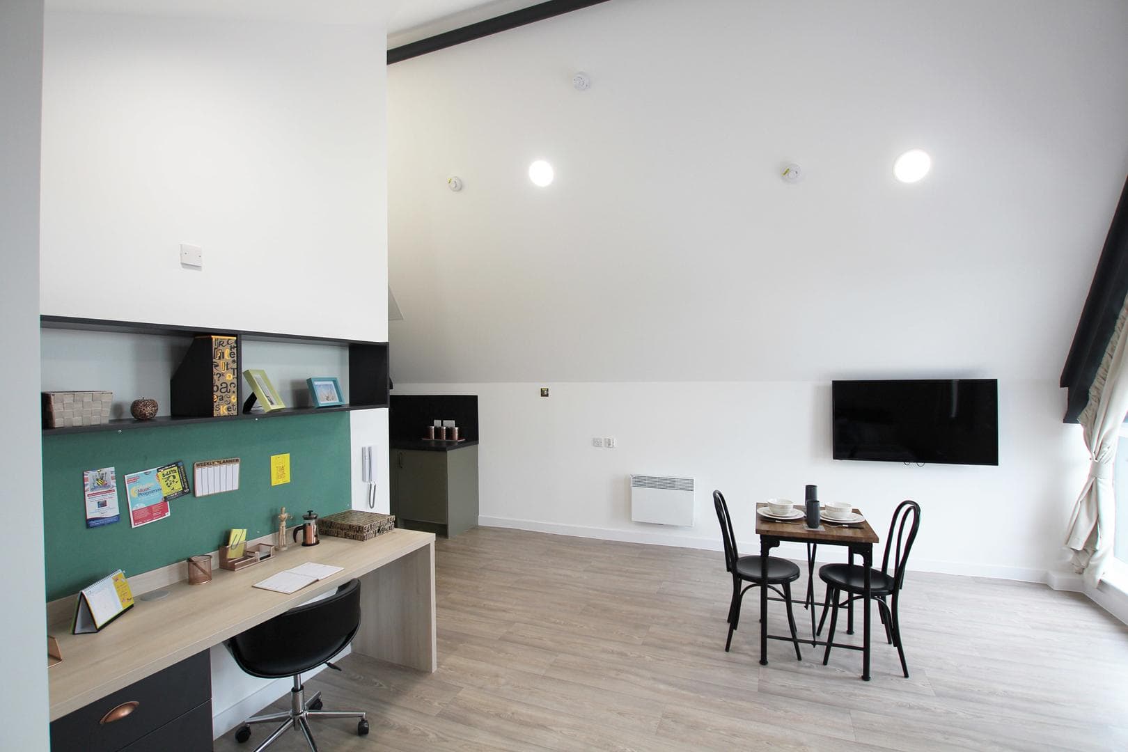 Mannequin-House-London-Student-Accommodation-Penthouse-8